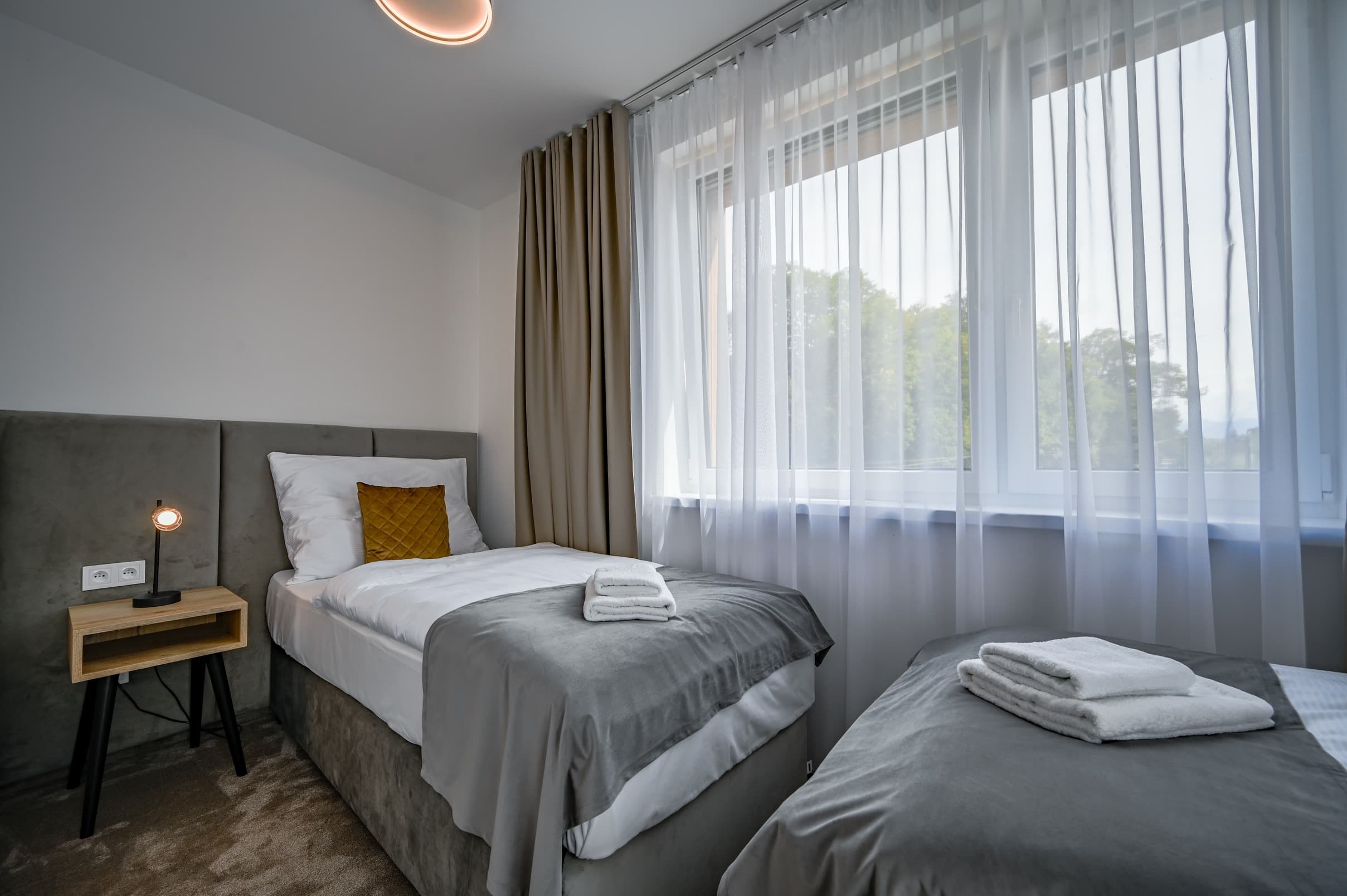 11-302-Izba Superior s dvomi oddelenými lôžkami