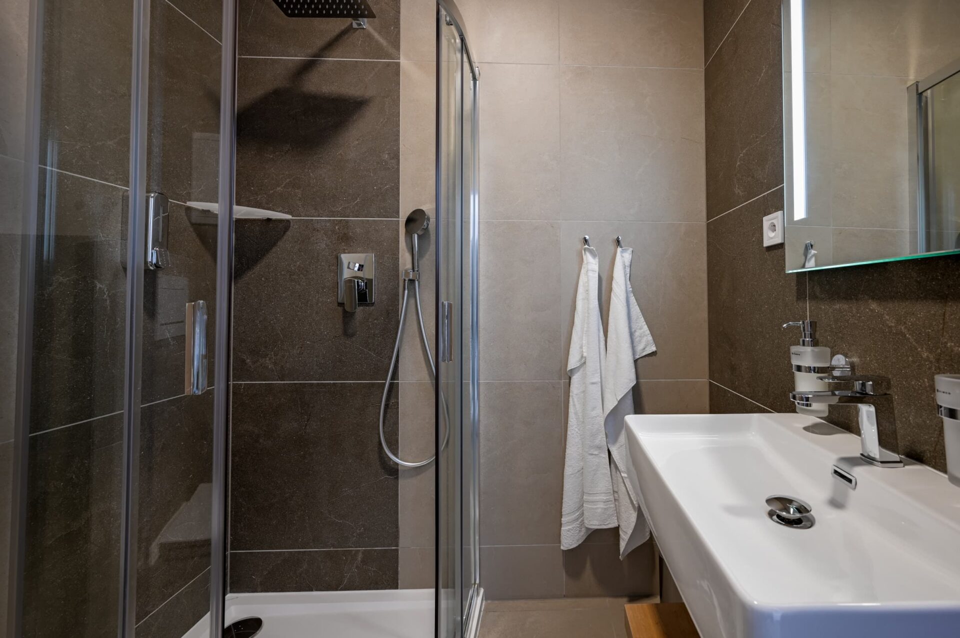 3-302-Izba Superior s dvomi oddelenými lôžkami